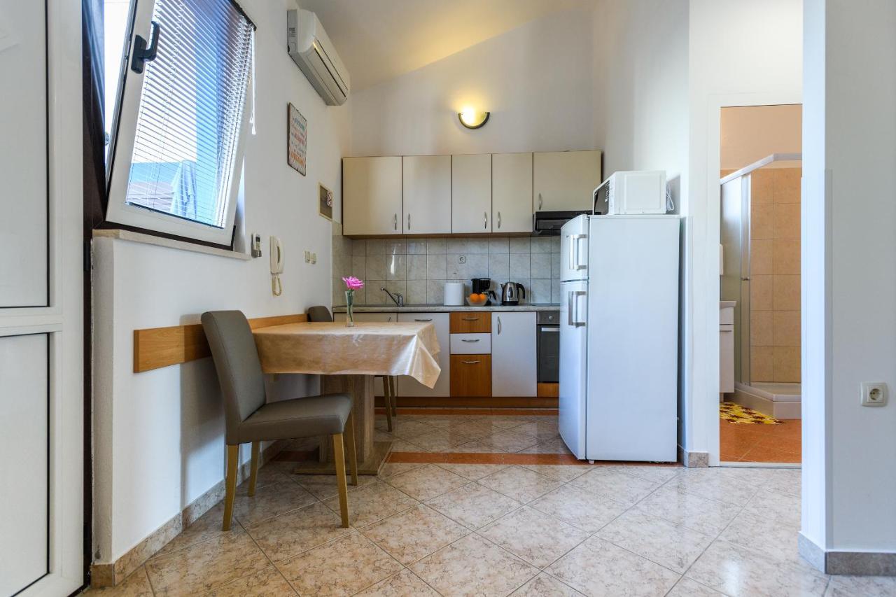 Apartmani Nena Zadar Exterior foto